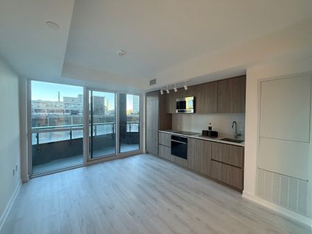 For Lease - 110 Broadway Avenue Unit# 317, Toronto, Ontario - Photo 4