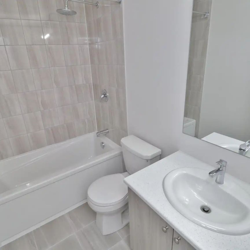 806 Utopie Prvt — #806 (2Bed/1.5Bath) - Photo 1