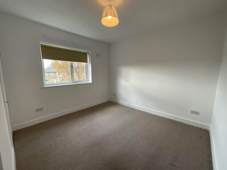 Price £995 pcm - Available Now - Unfurnished - Photo 5