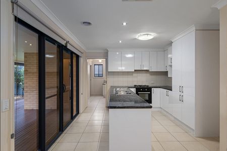 Private, Peaceful & Convenient Located Near Base Hospital - Photo 2