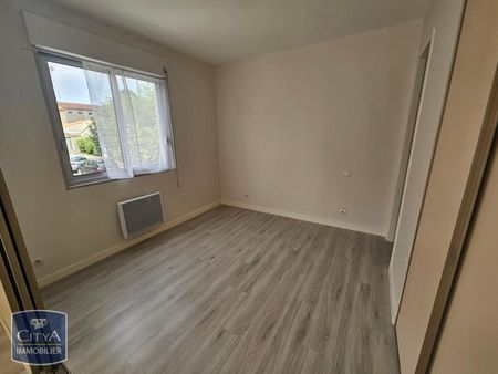 Location Appartement 1 pièce 28m² POITIERS 86000 - Photo 3