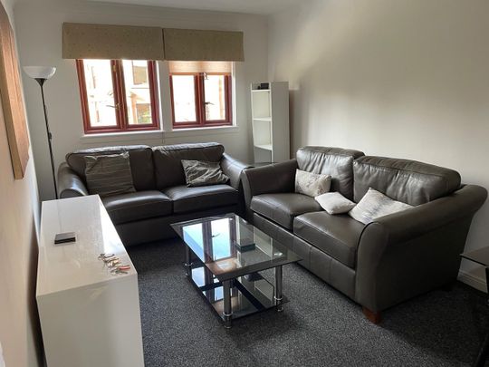 3 Bed Flat, Dumbarton Road, G11 - Photo 1