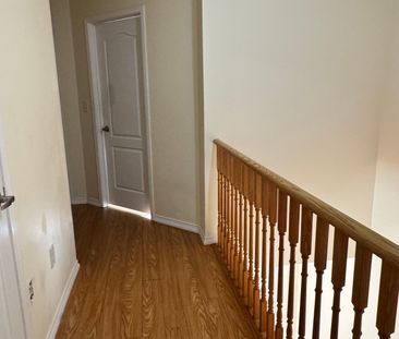 For Lease - 16 Quarrie Lane, Ajax, Ontario - Photo 5