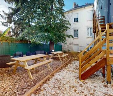 Maison de 380m2 en coliving à Nantes - 13 chambres - Île de Nantes - Photo 6