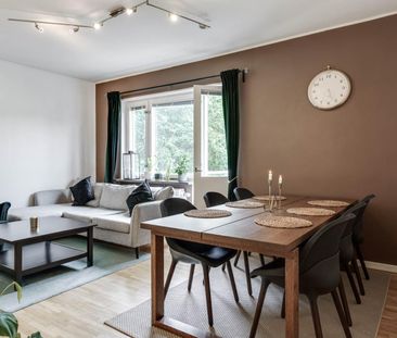 Hertig Karls allé, Örebro - Photo 1