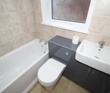 3 bedroom apartment to rent - Photo 6