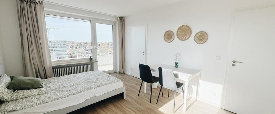 Vollmöbliertes Apartment mit tollem Blick (frisch saniert) - Photo 1