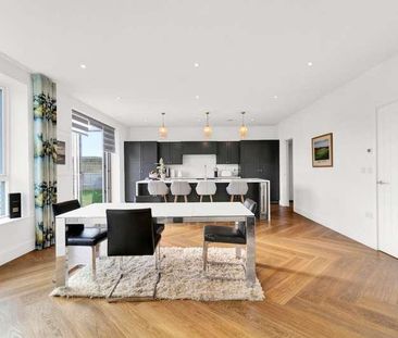 Severells Drive, Siddington, Cirencester, Gloucestershire, GL7 - Photo 4