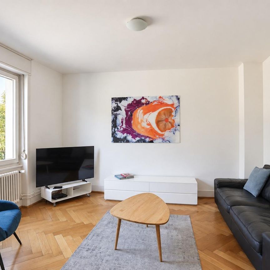 Stilvolle möblierte 4-Zimmerwohnung mit Balkon - Foto 1