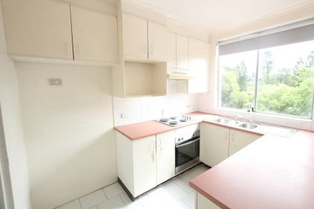 “COSY APARTMENT IN IDEAL LOCATION” - Photo 3