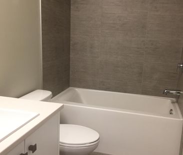 PARALLEL ONE APTS - 111 - P1-111 - Photo 5