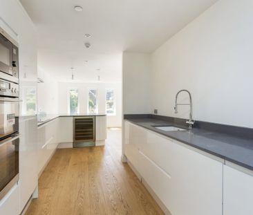 5 bedroom terraced house to rent - Photo 1