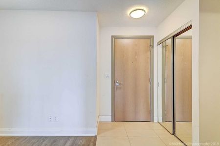 For Lease - 18 Uptown Drive Unit# 627, Markham, Ontario - Photo 5