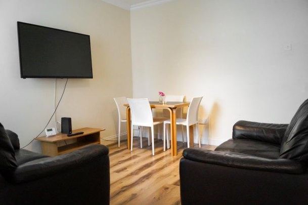 4 bedroom house share to rent - Photo 1