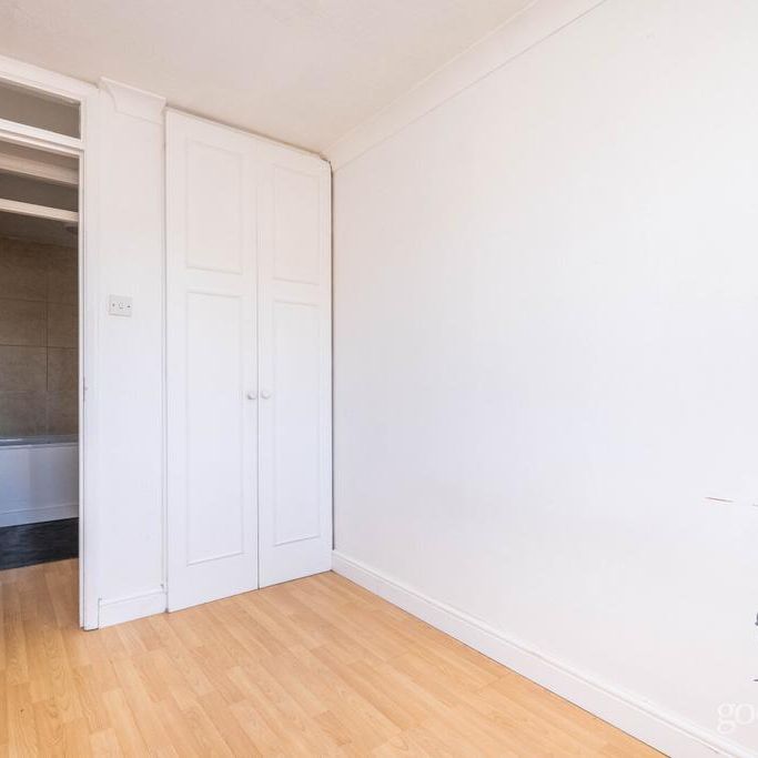 2 bedroom maisonette to rent - Photo 1