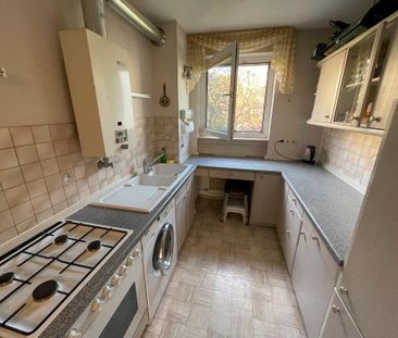 Frisch renovierte 3 Zimmer Wohnung mit Balkon in Wiesbaden - Foto 1