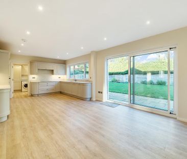 3 bedroom bungalow to rent - Photo 3