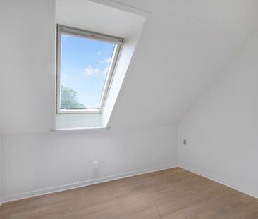 RUMMELIG OG INDBYDENDE LEJLIGHED I HOBRO-OMRÅDET - Foto 4