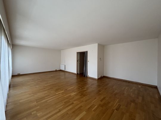 Location Appartement 3 pièces 94m² POITIERS 86000 - Photo 1