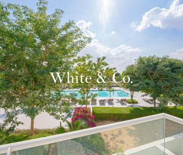 Single Row | Pool View | Vacant February - Photo 2