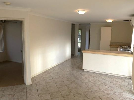 20 Mulloway Place, Warnbro WA 6169 - Photo 1