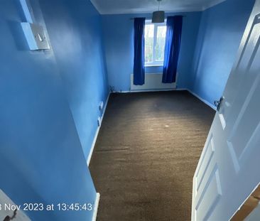 2 bedroom semi-detached house to rent - Photo 3