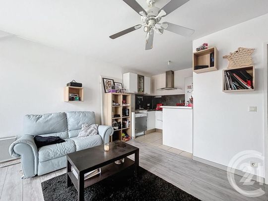 Location Appartement 2 pièces 39m² BRIE COMTE ROBERT 77170 - Photo 1
