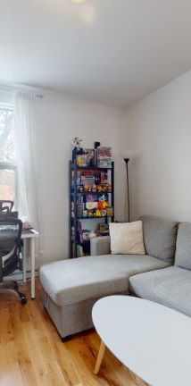 4 1/2 - Montréal - 1 950 $/mois - Photo 1