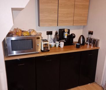Room in a Shared House, Robey St, S4 - Photo 4