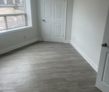 For Lease - 280 Raleigh Avenue Unit# 3, Toronto, Ontario - Photo 4