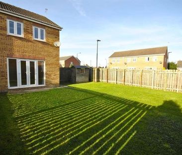 Reeves Way, Armthorpe, Doncaster, DN3 - Photo 3