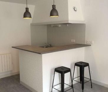 Location Appartement 1 pièce 28m² POITIERS 86000 - Photo 2