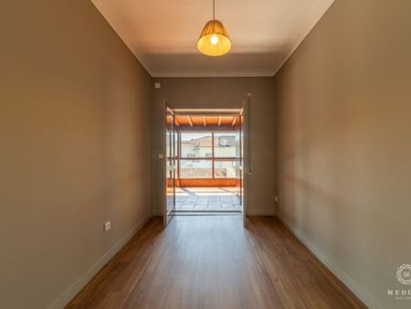 5 room luxury Villa for rent in Vila Nova de Gaia, Portugal - Photo 4