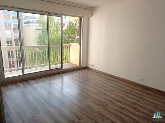 Location Appartement 2 pièces 46m² ASNIERES SUR SEINE 92600 - Photo 1
