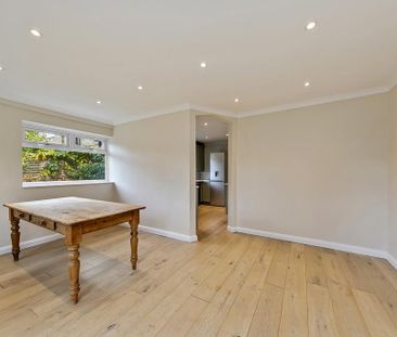 3 bedroom ground floor flat to rent - Photo 4