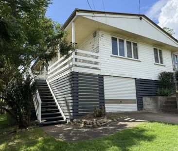 CHARMING 3 BED HOUSE NOW AVAILABLE FOR RENT - Photo 2