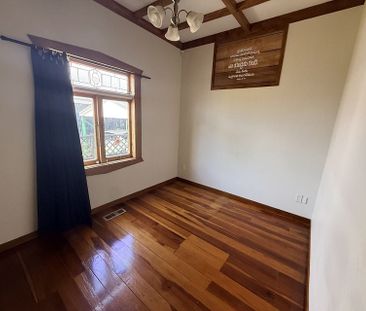 Modern Comfort Meets Central Auckland Convenience - Photo 6