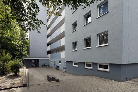 Großzügige 3-Zimmer-Wohnung mit Tageslichtbad und Balkon - Foto 5