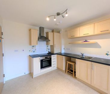 2 bedroom apartment to rent - Photo 5