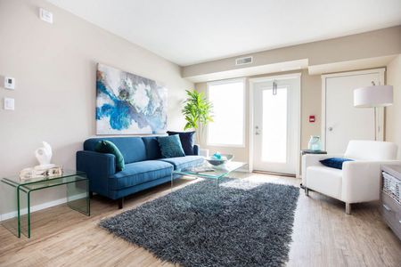 Two Bedroom Two Bath - Photo 2