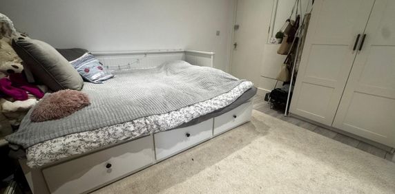 Studio Flat, Portswood Road, SO17 - Photo 2