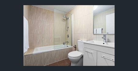 ✨ Modern 3-Bedroom Apartment for Rent in Waterloo – Prime Location & Ultimate Convenience ✨ - Photo 4