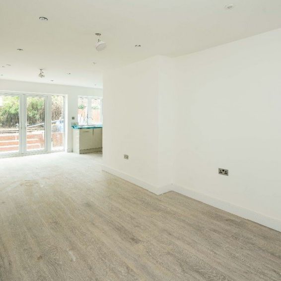 Malden Road, London - Photo 1