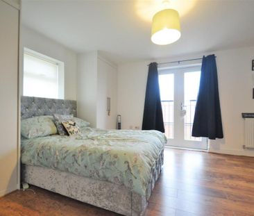 3 bedroom semi-detached house to rent - Photo 6