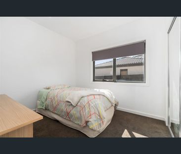 2/13 Summit Road, Frankston, Vic 3199 - Photo 4