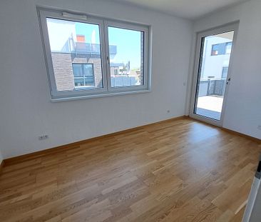 **Schöne 3-Zimmer Dachgeschosswohnung mit kleinem Balkon in ruhiger Wohnlage** - Foto 3