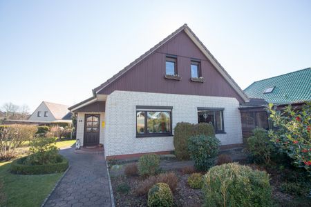 Familienhaus, 5 ZKB, ca. 200m2 WF/NF, EBK, Wintergarten, Garten, Carport, uvm. - Foto 4