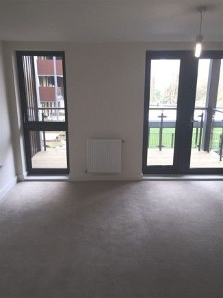 2 Bed - Gabriel Court, The Pulse, Colindale, Nw9 5dz - Photo 2