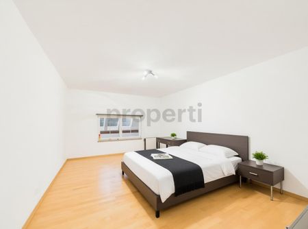 Renovierte 4.5-Zimmer Maisonette in historischem Bauernhaus mit Bal... - Foto 2