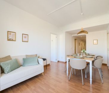 Nice interior room next to Sants train station - Photo 1